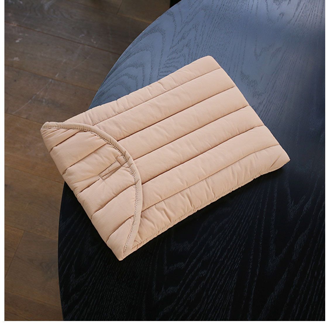 Pochette Ordinateur Matelassée - Nude